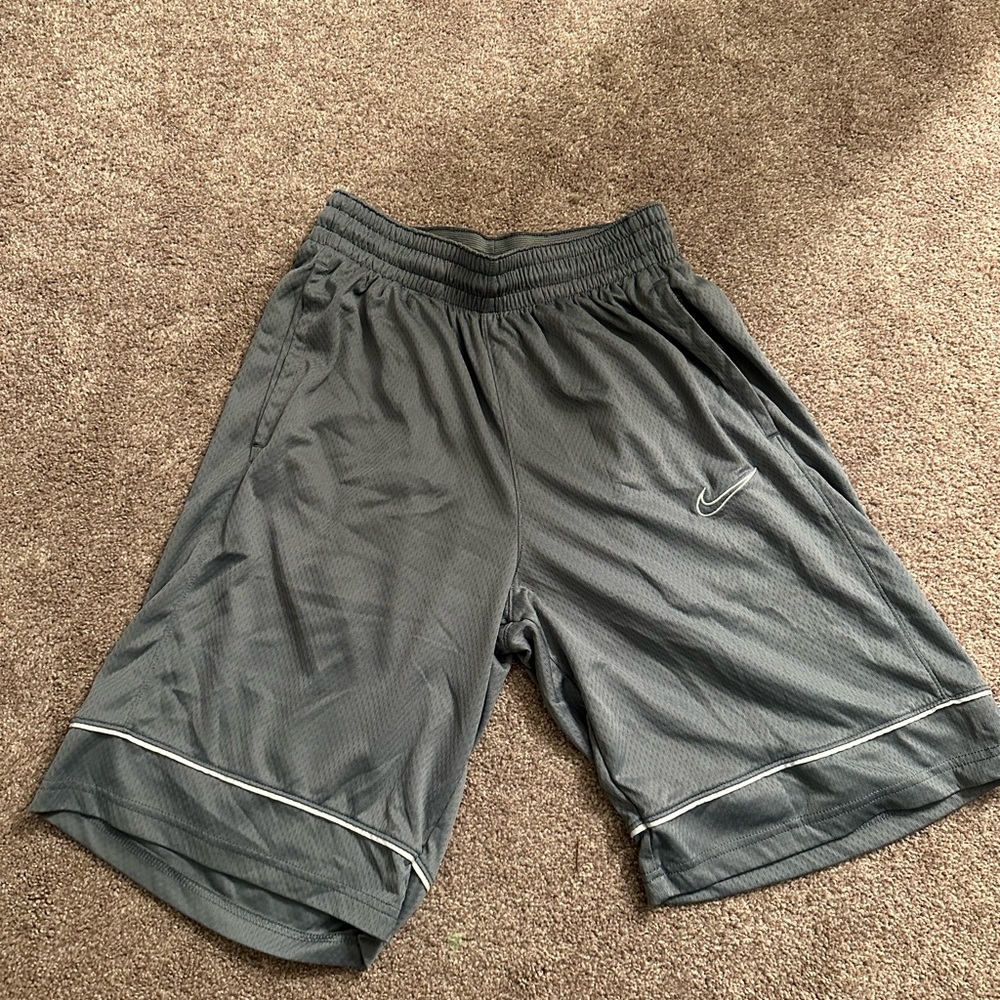 Grey Nike women’s basketball shorts
